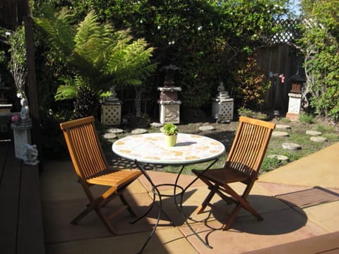 Peaceful Backyard for relaxing