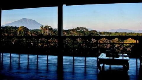 Unique Villa with Stunning Views, Ubud