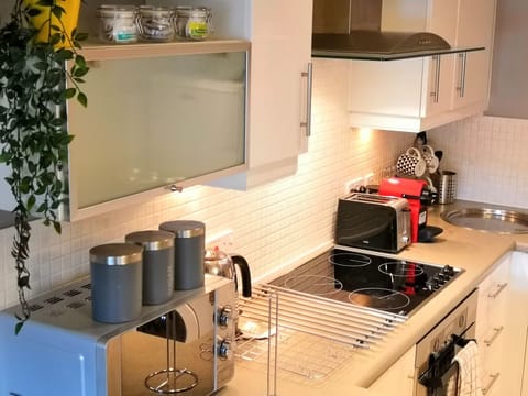 Sugar, tea, coffee, toaster, kettle, provided. crockery & cutlery etc. provided.