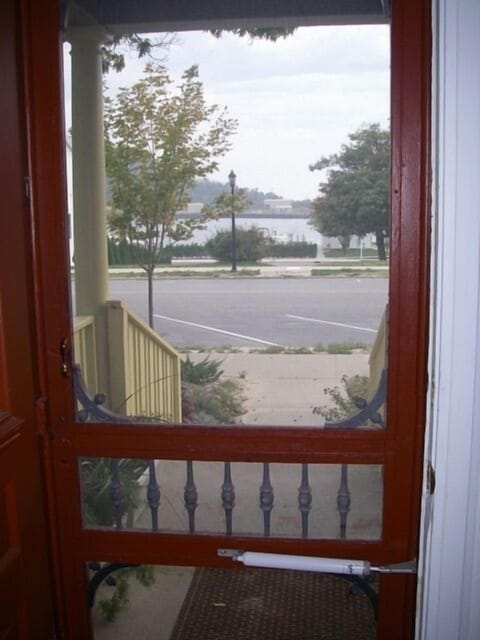 How nice to view Betsie Bay from the Lakeview, then walk a block to the beach.