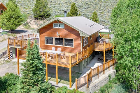 View from of the home from Hwy. 75. Large wrap-around deck. 