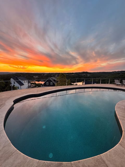 Unbelievable sunsets out over the pool & lake!!