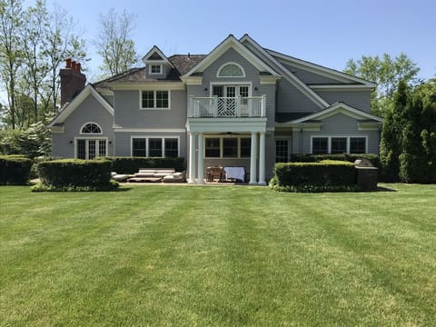 View from the back yard - multiple lounge spaces!