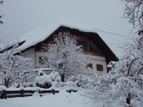 Biobauernhof Tauchner - Apartment Farm Stay in Carinthia, Austria