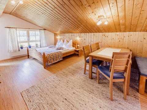 Apartment Birnbaum - Organic farm Auernig Farm Stay in Carinthia, Austria