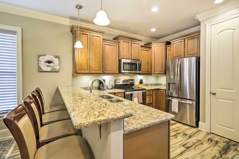 Diamondhead Vacation Rental | 2BR | 2BA | 1,140 Sq Ft | Stairs Required