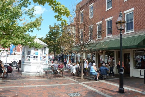 Market Square Area - Coffee House