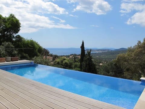 infinity pool with sea view