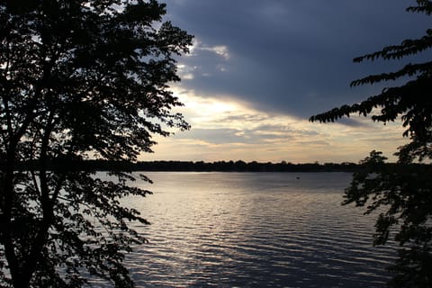 The cabin faces West for picture perfect sunsets