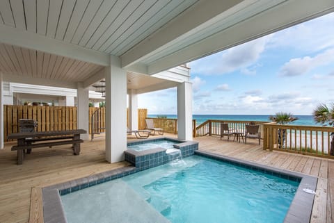 First Floor: Pool Deck