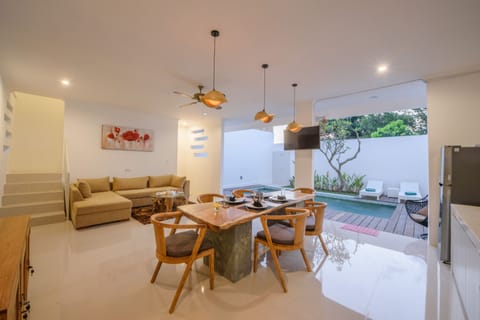 2 BDR Villa No.6 Central Seminyak/Oberoi
