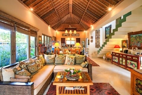 Ubud Jewel/2Bd/2Ba/Pool/AC/Great Breakfa