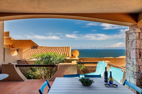 Balcony / Terrace / Patio