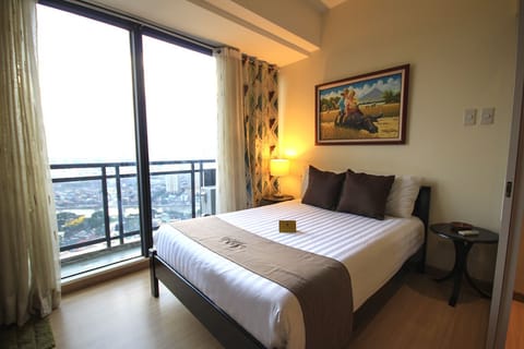 1-Bedroom Unit @ Knightsbridge 3416