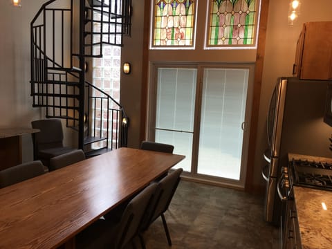 Kitchen doors to rear patio