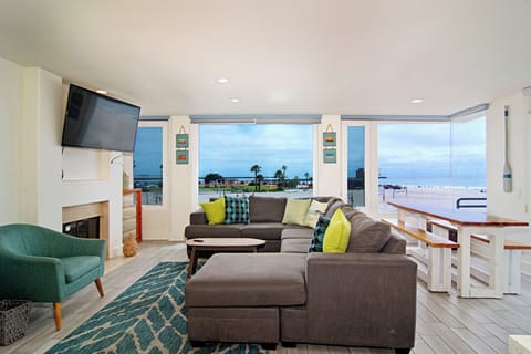 Living Room with WIFI TV and superfast internet