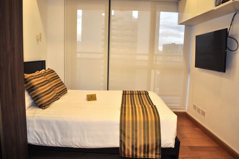 1BR Superior + WiFi + Pool @Milano 2402B