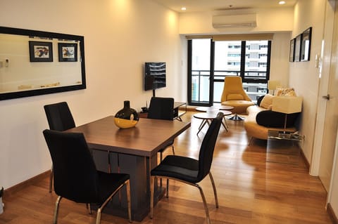 Very Cozy 1-BR Deluxe Unit @ Milano 2002