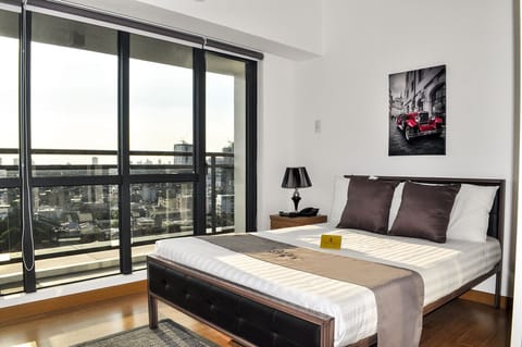 Spacious 1BR Superior Apt @ Milano 1407A