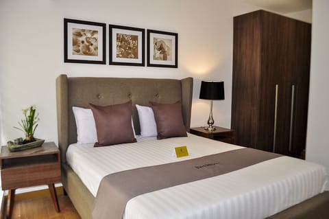 1BR Deluxe Apt CBD-Makati @ Milano 1901B