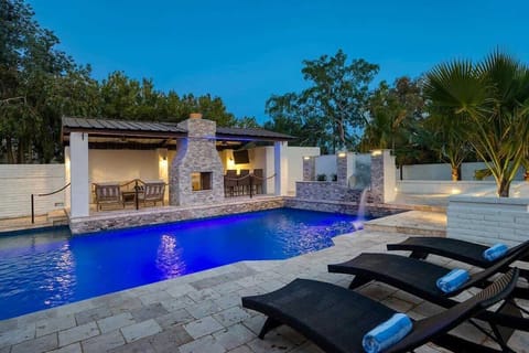 Ditch the day, dive into fun in your private pool & spa with waterslide.