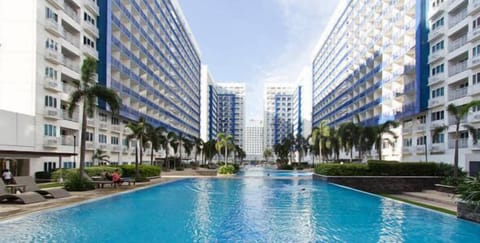 Pool area