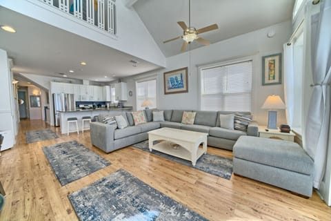 Gather in style with this spacious sectional, perfect for movie nights or beachside chats.