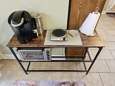 Double burner & crockpot are also available.