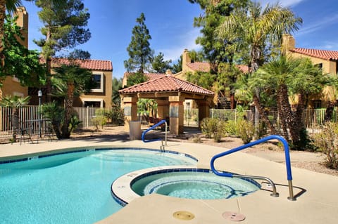 Outdoor Pool/heated