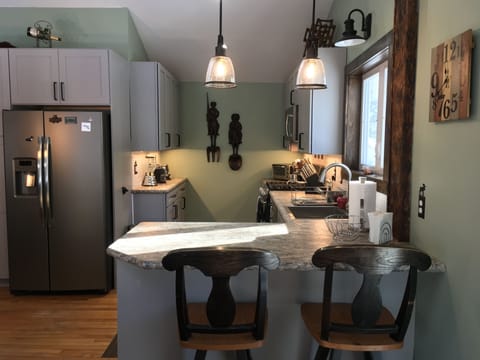 Brand new kitchen, fully equipped