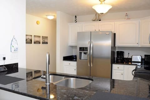 Fully equipped kitchen for all your culinary needs!