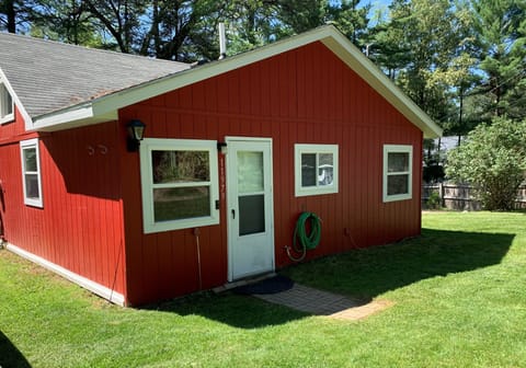 Cozy Cabin on the AuSable River