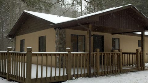 Entire home with 50+ acres for your enjoyment