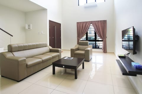 Perfect House for Aces Group Holiday,KL6