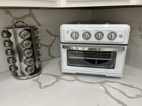 Toaster/Air Fryer and spices provided