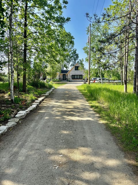 Drive up to house in early Spring