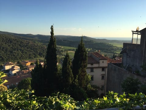 Casa del Togo apartment Apartment in Castagneto Carducci