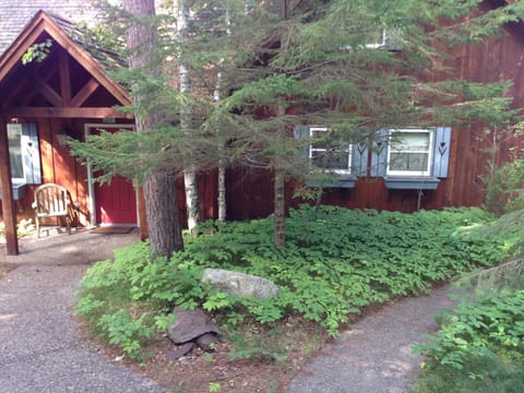 Front entrance to cabin from parking area