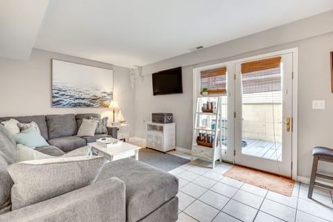 Seaside Heights Vacation Rental | 2BR | 2BA | 950 Sq Ft | 2 Stories