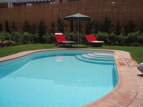 The relaxing private pool