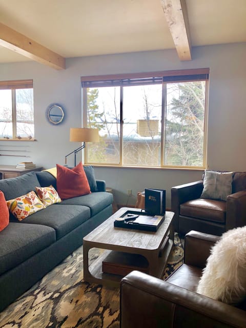 Welcome to our Amazing “Idahome!!”