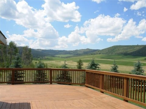 Oversized deck (1200 sq ft) gives plenty of space to relax and share the view