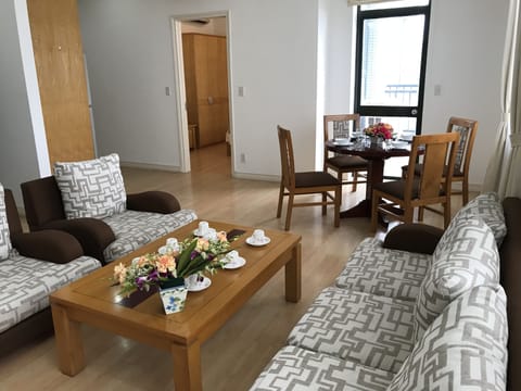 COZY APARTMENT FOR FAMILY