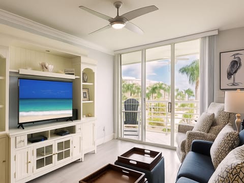 Welcome to Bahia Vista 11-337!