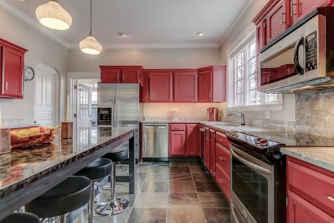 Stainless appliances, Fisher Paykel and Bosch