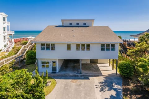 3-web-or-mls-chadwick-visuals-3905-ocean-drive-3