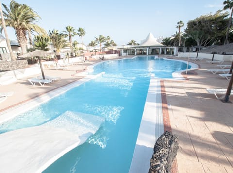 Estrella de Mar shared swimming pool