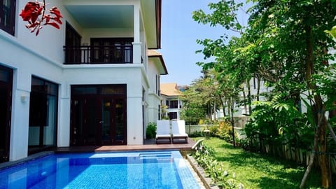 Goldsea 4BR Villa, Furama Villas Da Nang