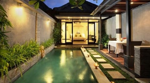 Romantic 1br pool villa Seminyak