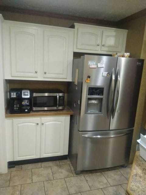 Coffee maker (full pot or K cup), Microwave, and Refrigerator with dual ice makers